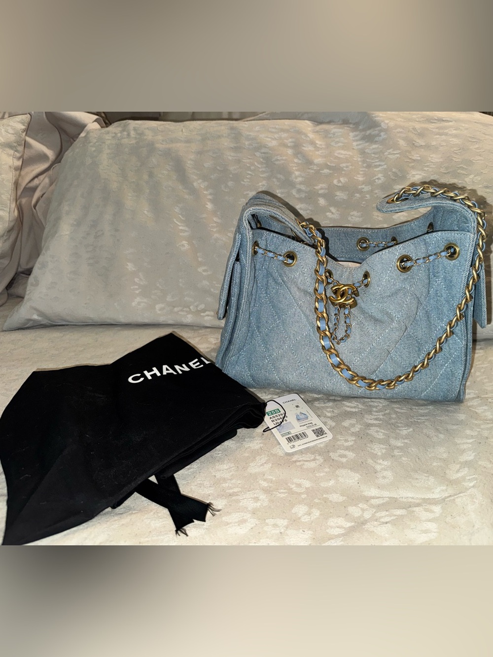 Denim CHANEL (In$pired) 25
